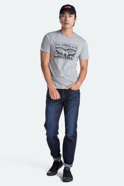 Levi's Men's 2-Horse Graphic T-shirt