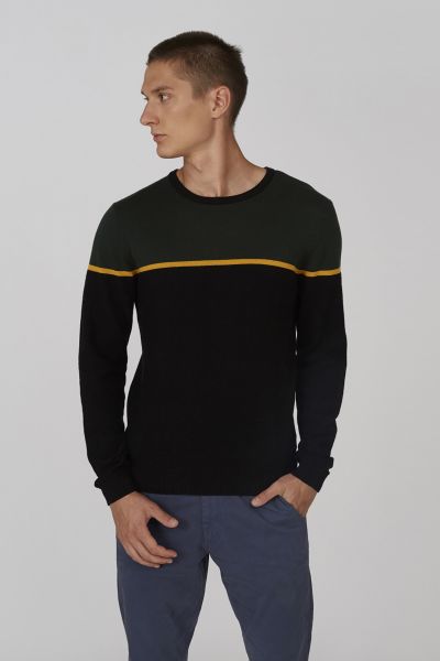 Slim Fit Textured Sweater with Crew Neck and Long Sleeves