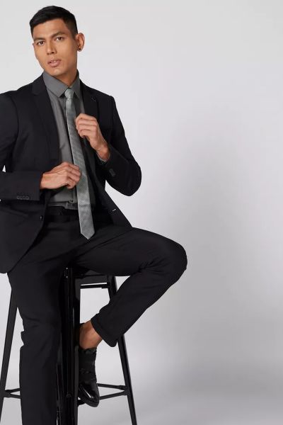 Notched Lapel Suit Jacket In Skinny Fit With Long Sleeves