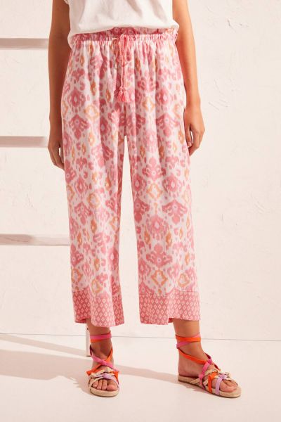 Pink Printed Capri Trousers