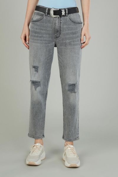 Mom Fit Distressed High-Rise Jeans with Belt Loops and Pocket Detail