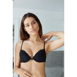 BEAUTIFUL Classic black lace padded bra, Bras