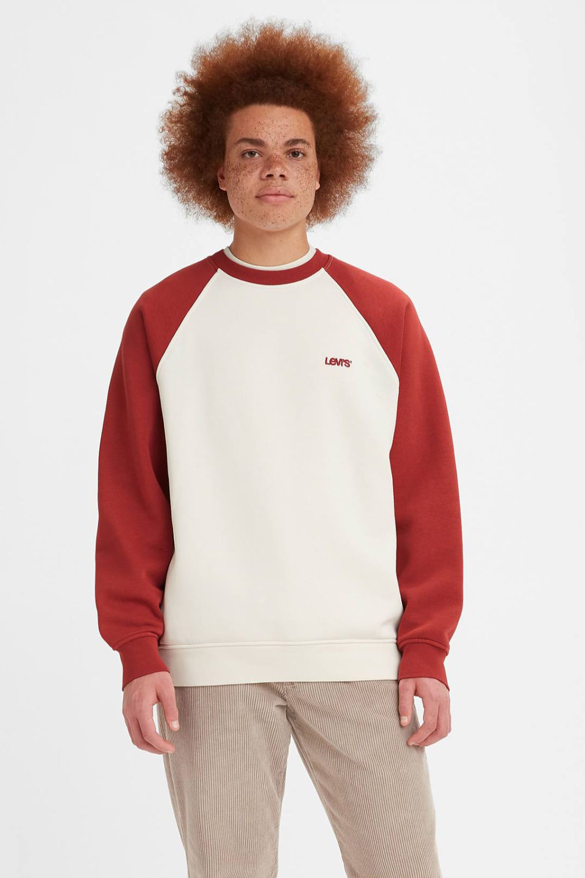 Levi's ® Varsity Raglan Crew Retro Brick Red Color White Men Sweatshirts