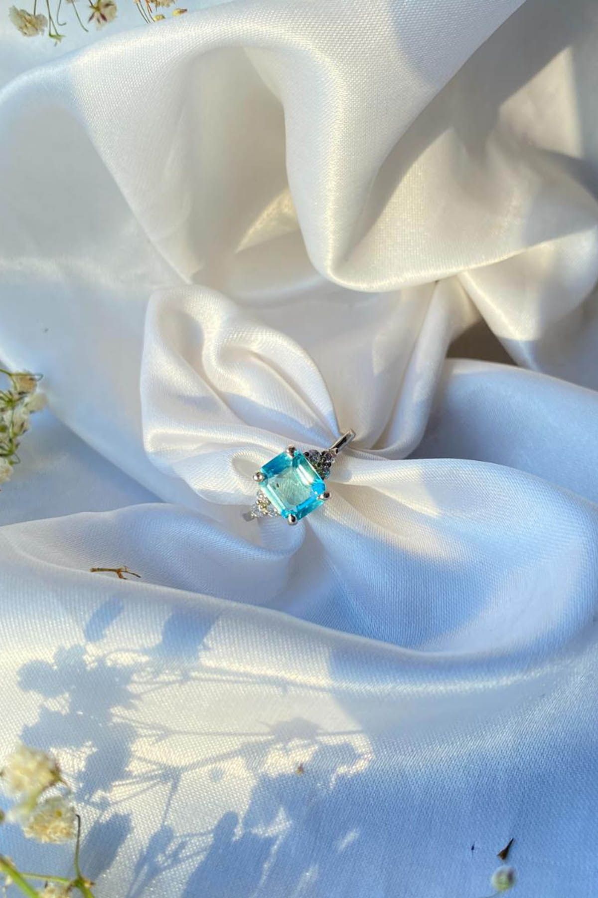 Princess Diana Aquamarine Ring Meghan Markle Cocktail Ring - Etsy